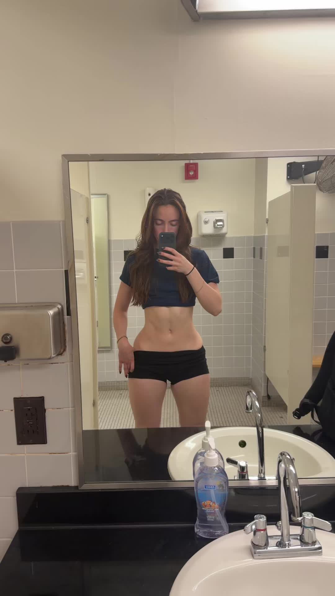 @k8lyncorrea