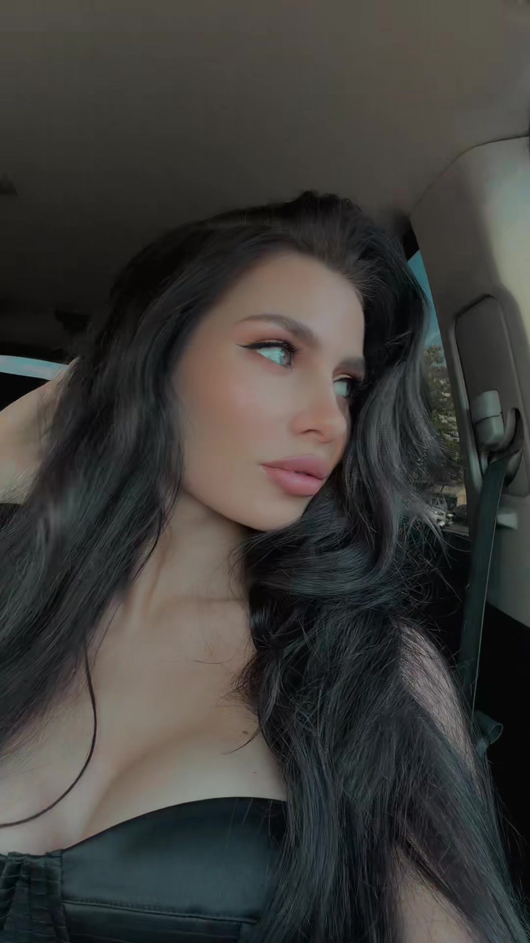 @ANHELINA_PRO