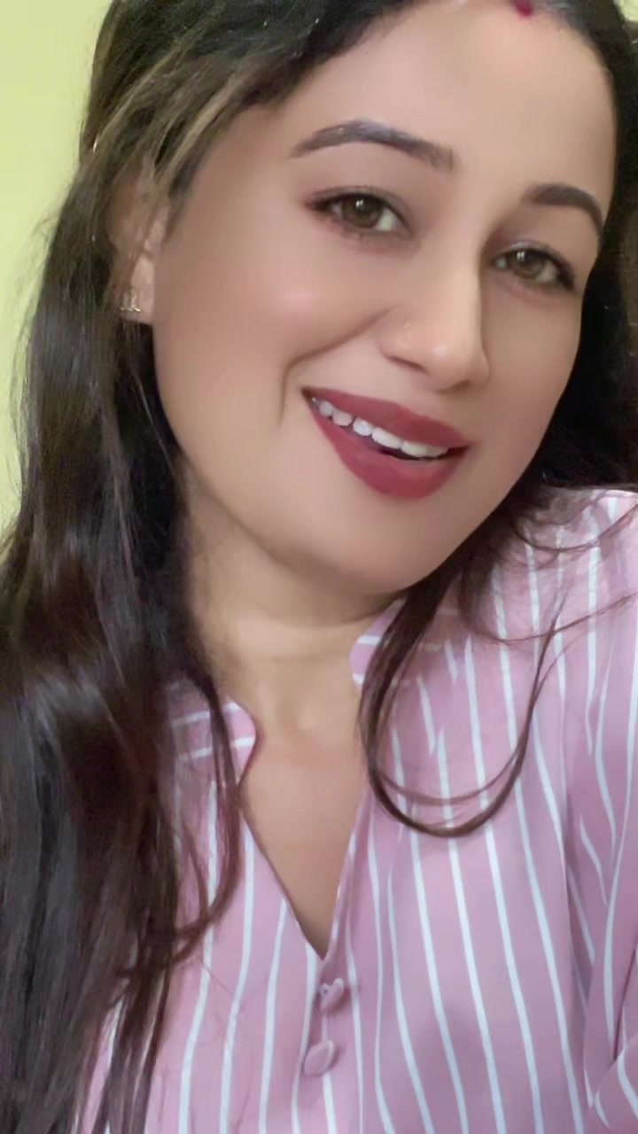 @𝐒𝐚𝐫𝐝𝐚 𝐍𝐞𝐮𝐩𝐚𝐧𝐞