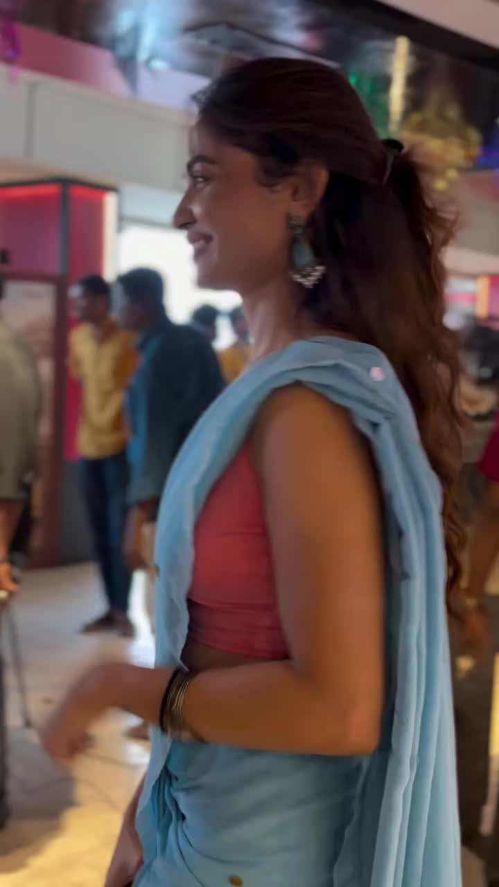 @தமிழ் பொண்ணுங்க