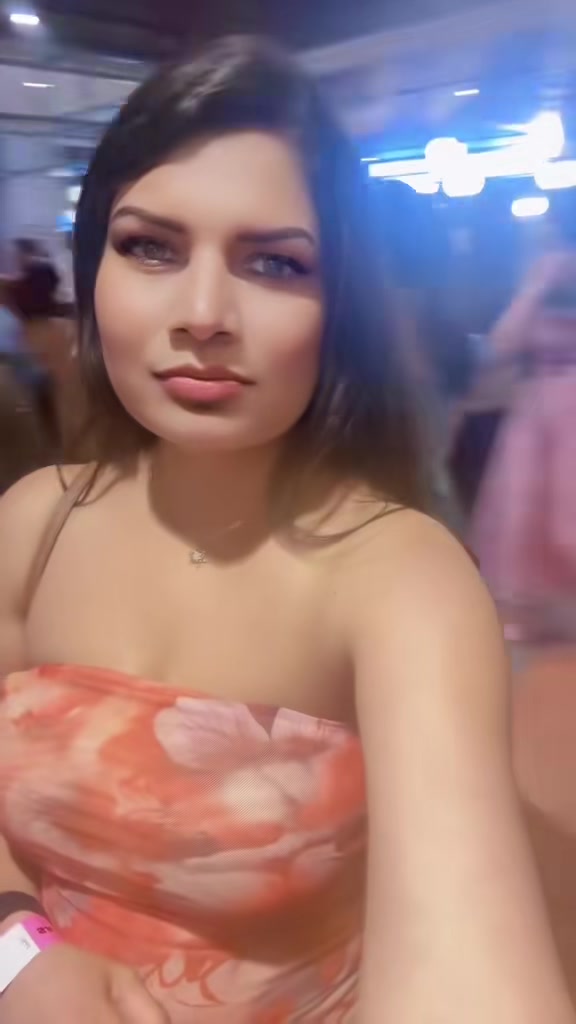 @👑Ɲ𝓪𝓂𝓇𝓪𝕥𝔞𓆩💜𓆪
