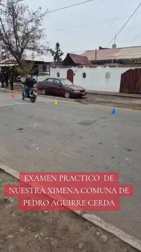 @CLASESDEMOTO.GIXXERMANIA