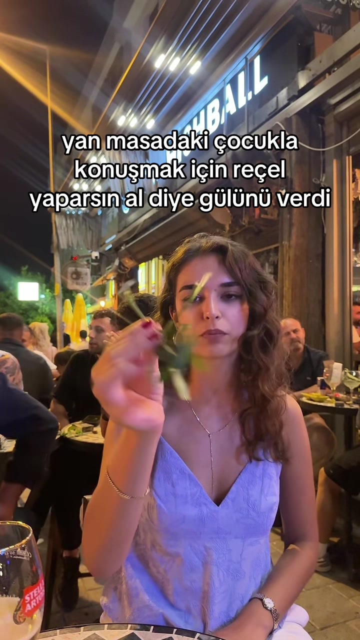 @ecewrld_