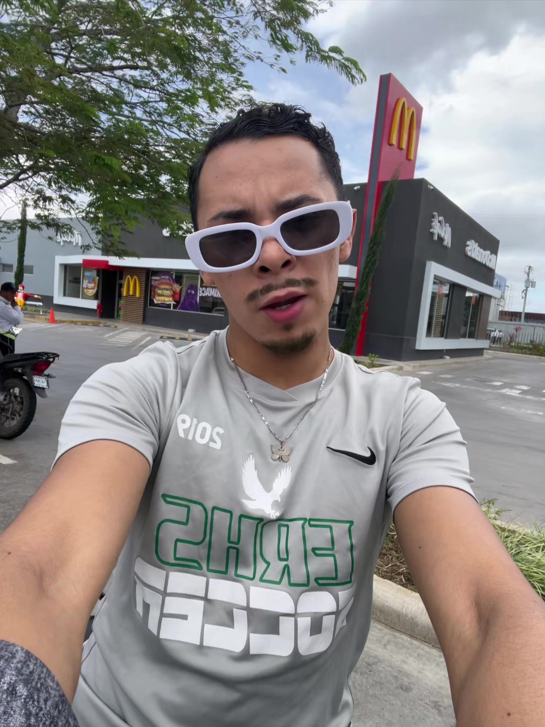 @️LUIGY🐰