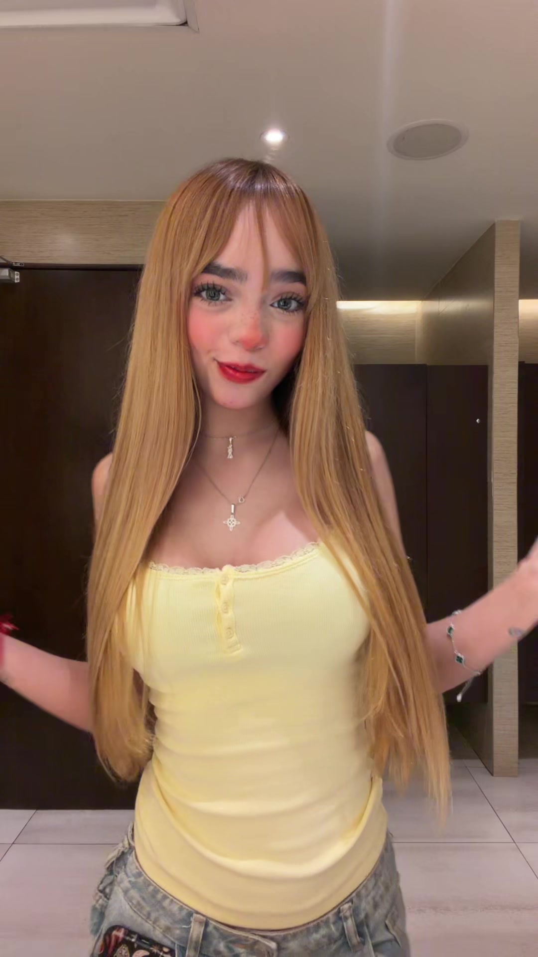 @lawuerita