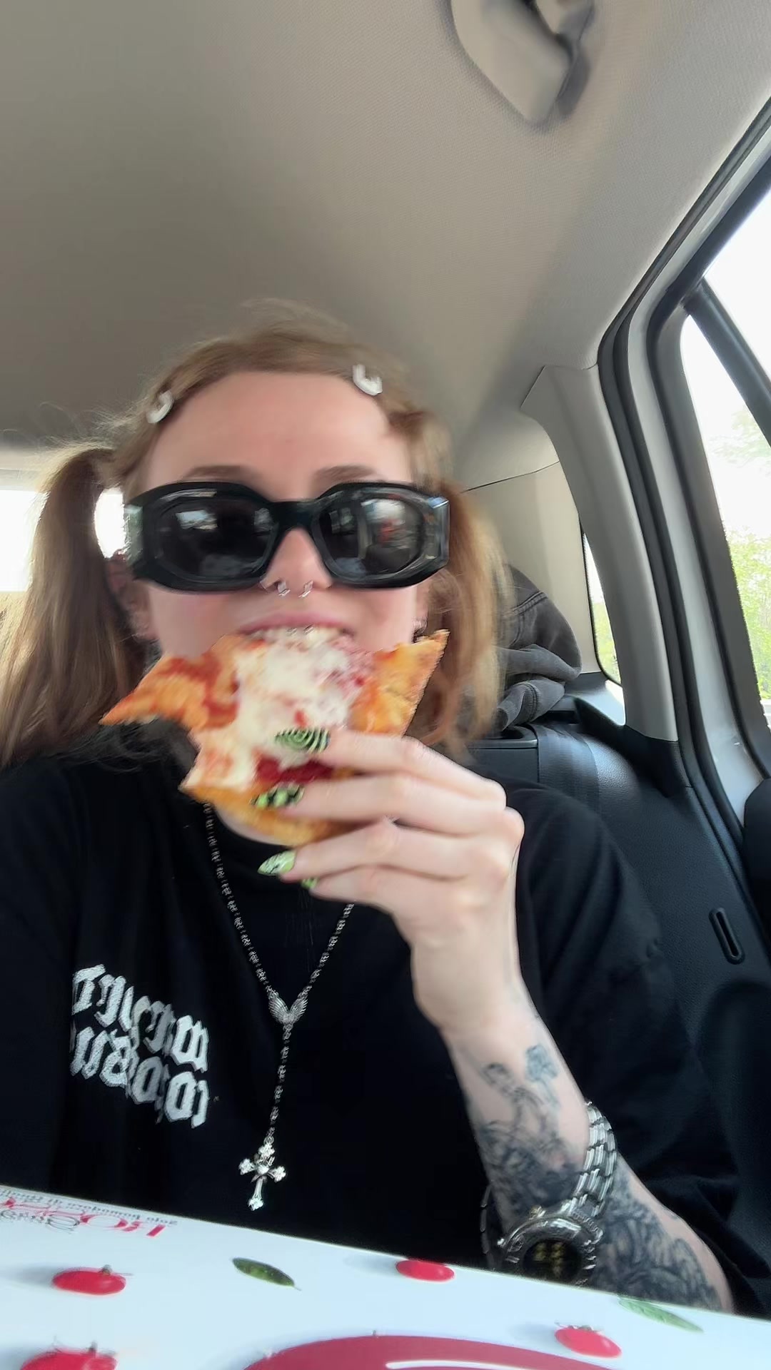 @trashy