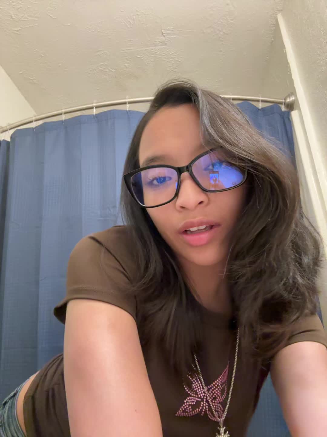 @selena ๐