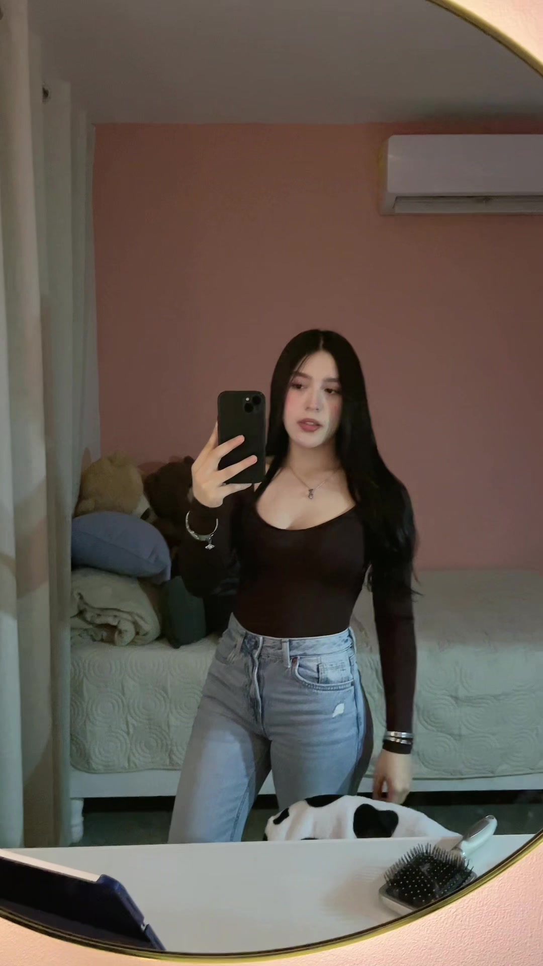 @niki