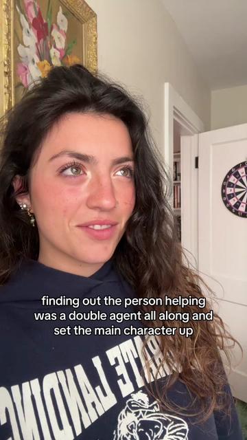 @lola🧚♀️📖✨