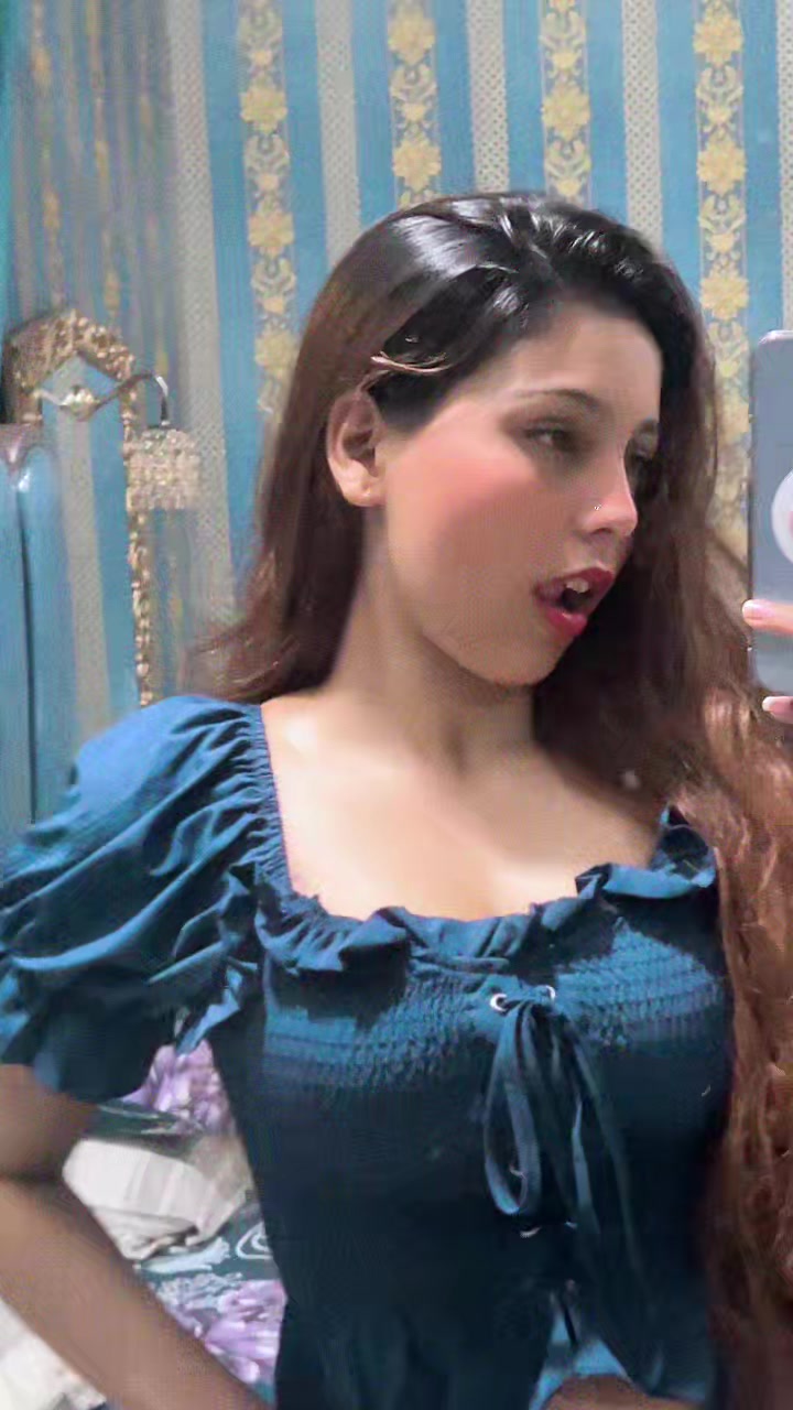@𝑺𝒂𝒓𝒂 𝑹𝒂𝒋𝒑𝒖𝒕🕊️🫀