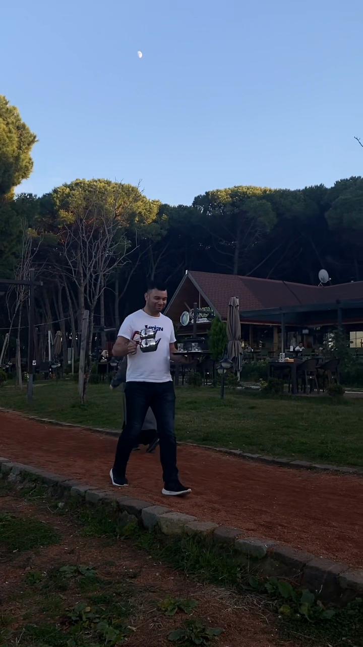 @Orhan Güdek