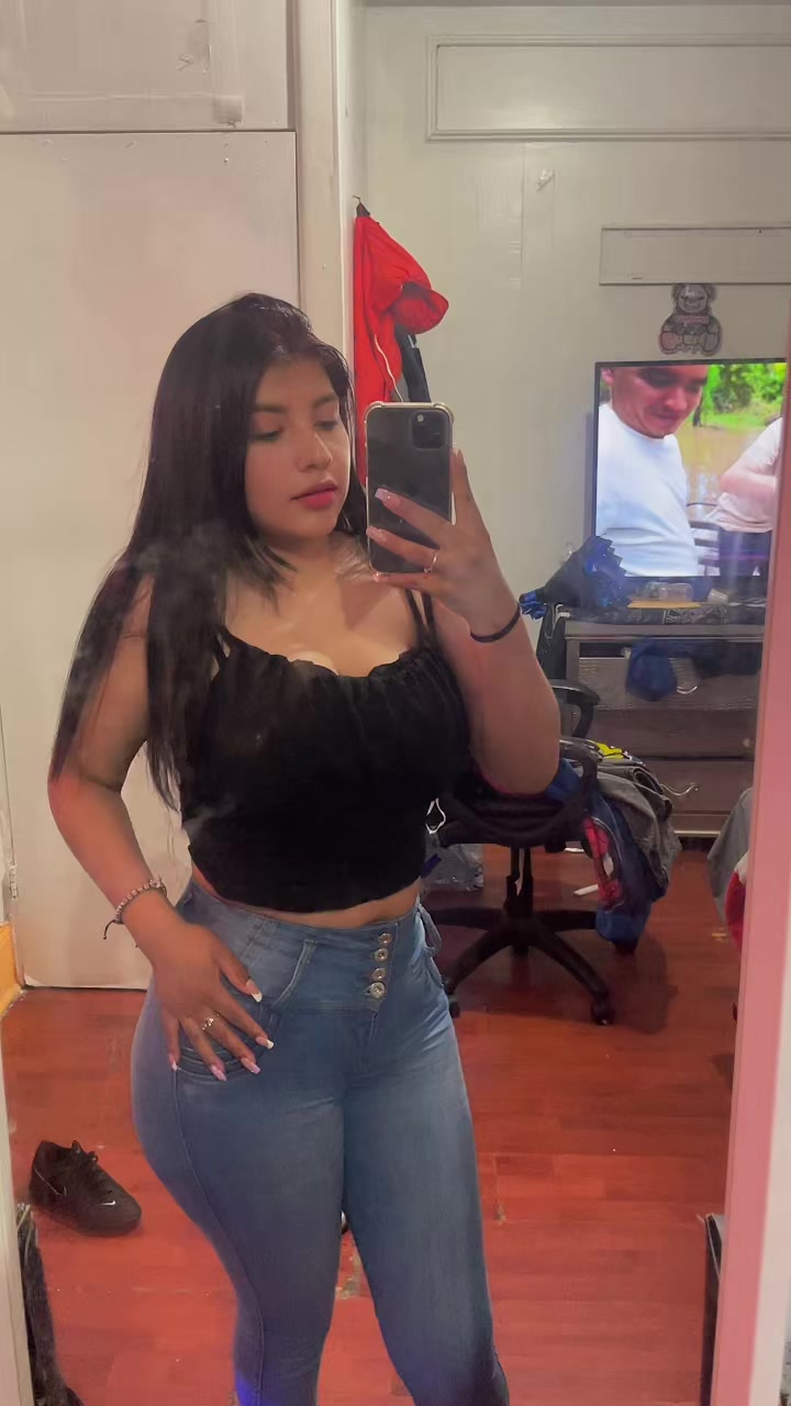 @melanycandoo