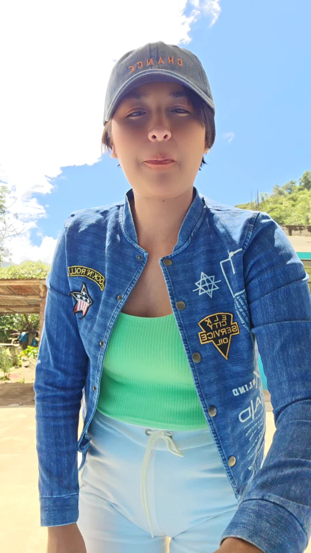 @Huanuque&ntilde;abonitas&uacute;👮&zwj;♀️💛💚