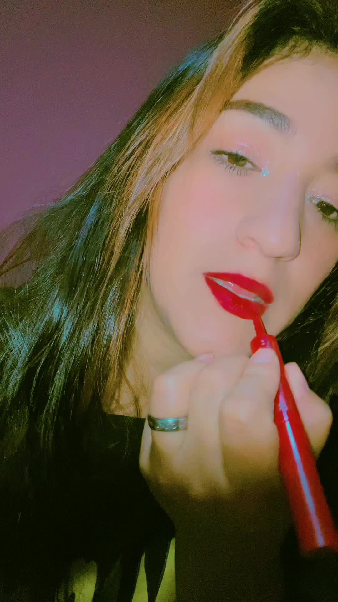 @🍷Betsy De Hurtado 💙