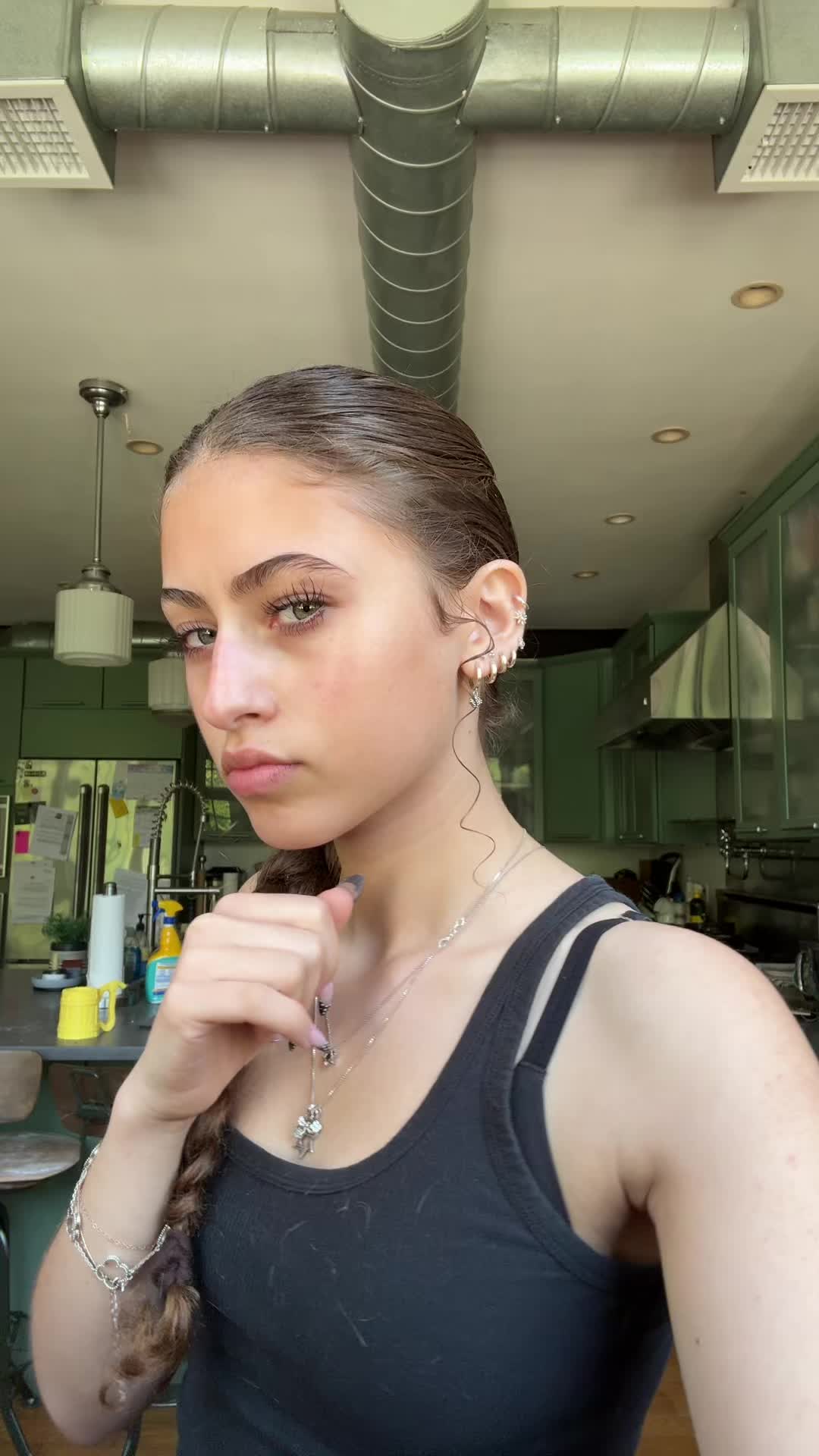 @shhhh1234884