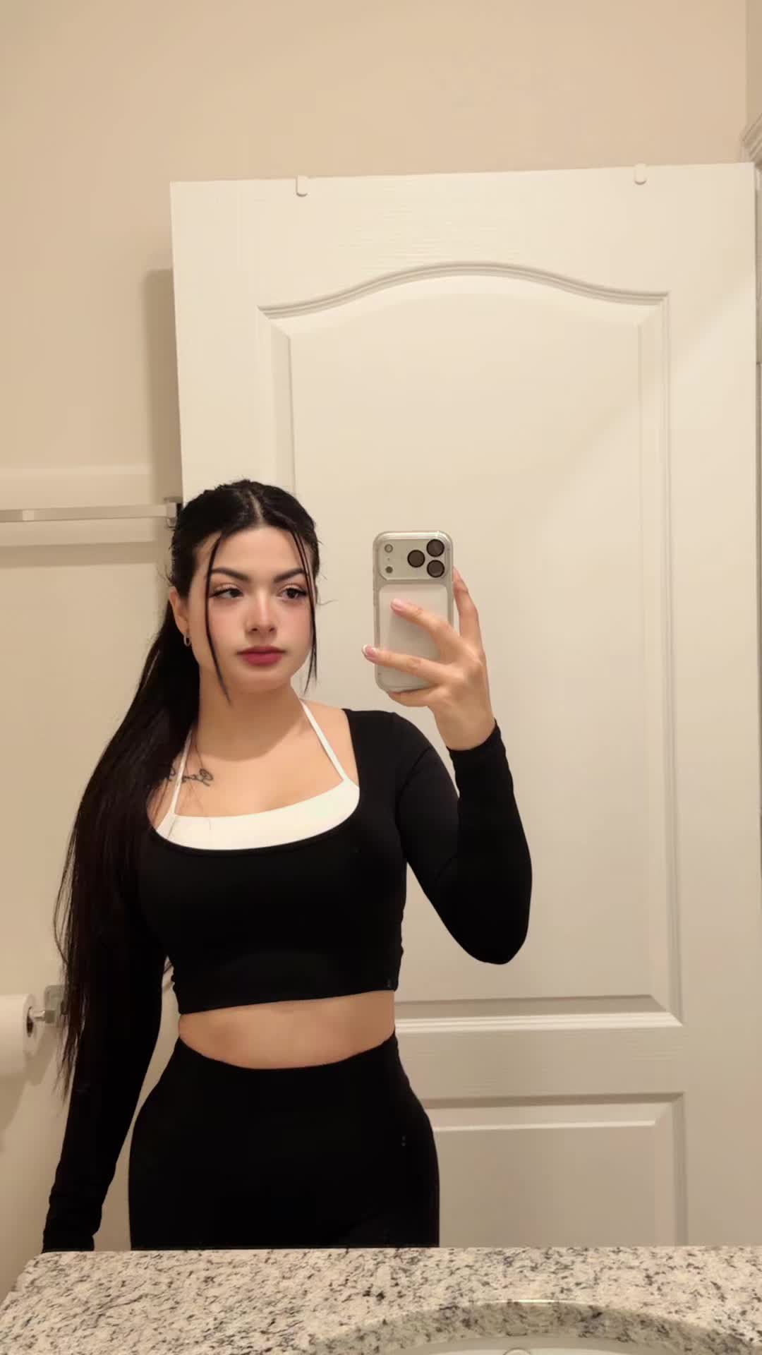 @Judianys