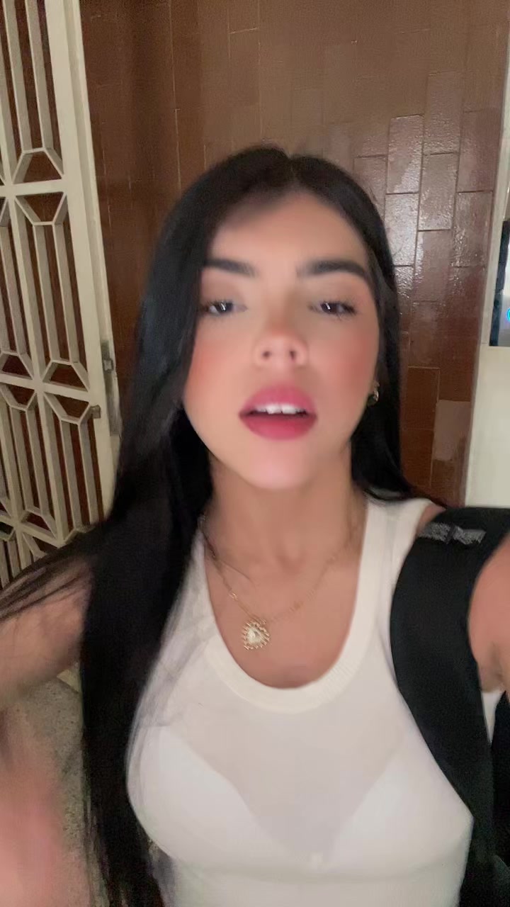 @L A U