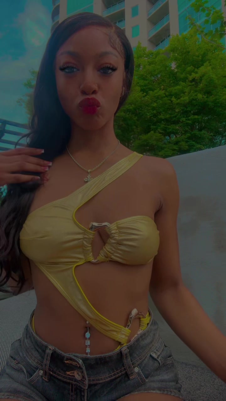 @__Diorbae__