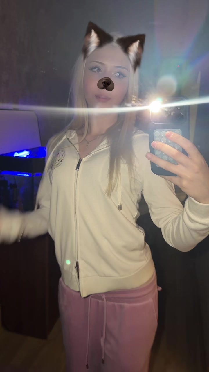 @sonya_blondii