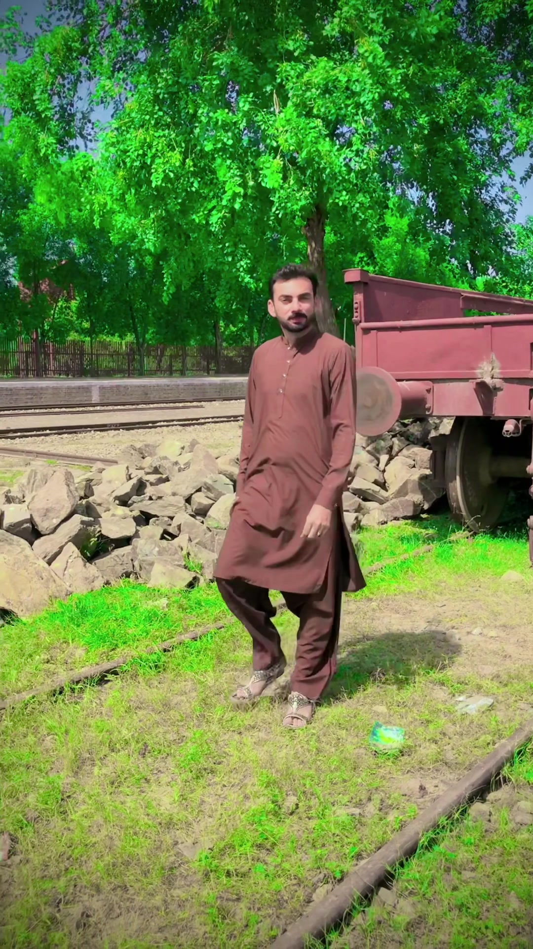 @ANWAAR 💐