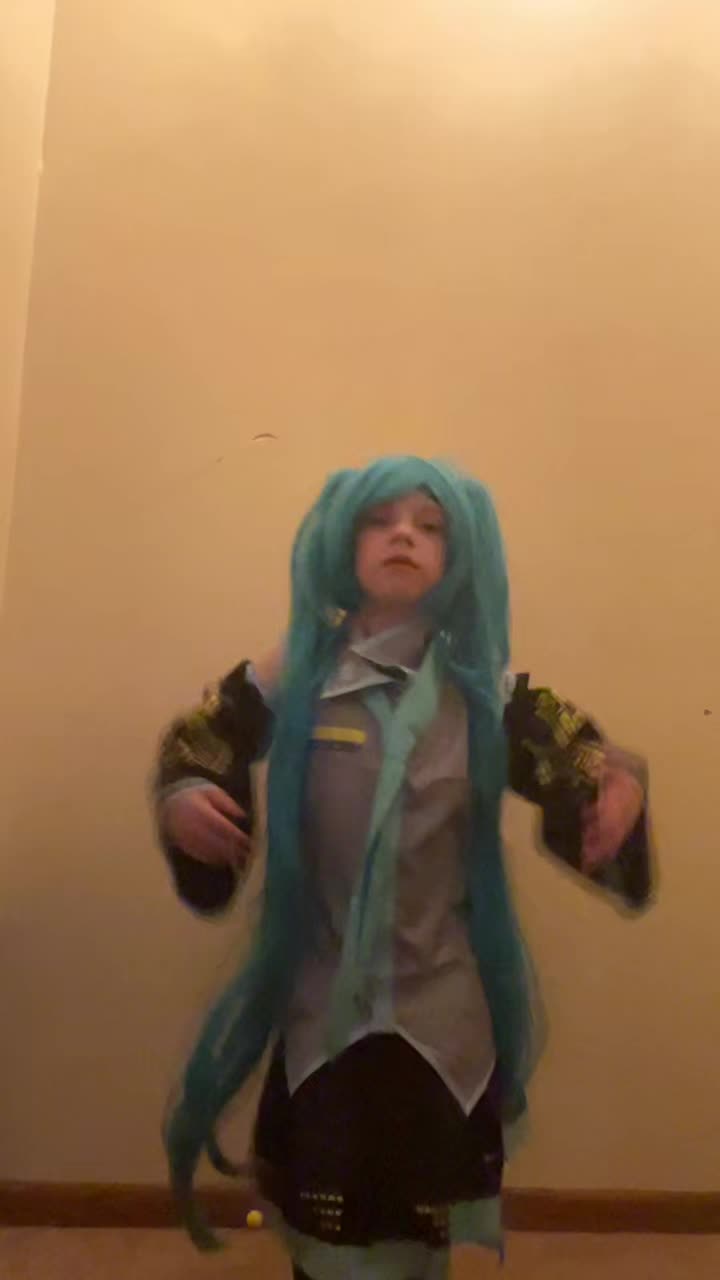@highfivefromlash