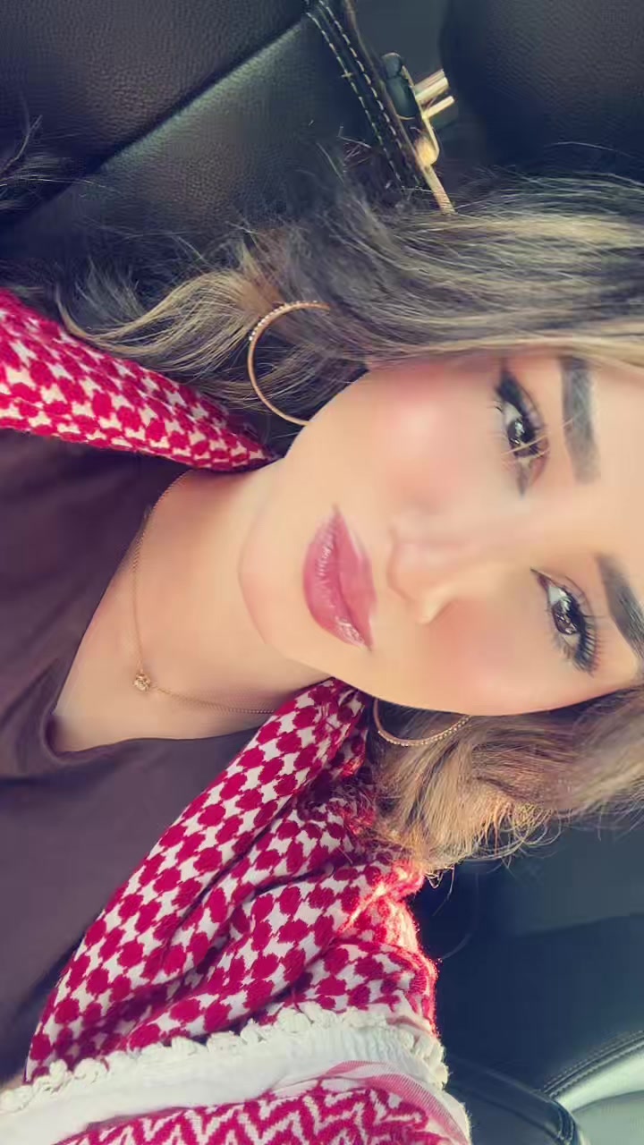 @Maya🤎