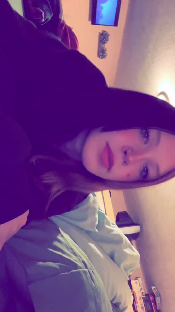 @Sydney🥱