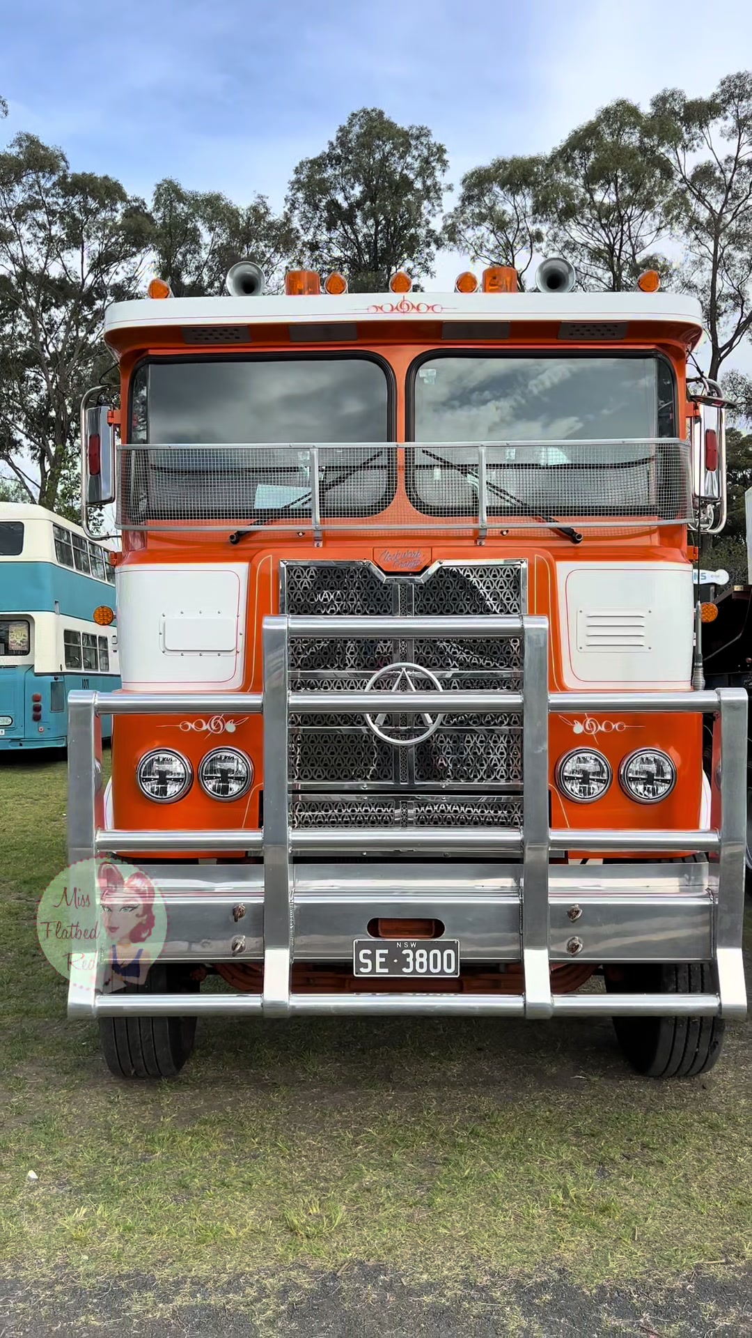 @Miss Flatbed Red