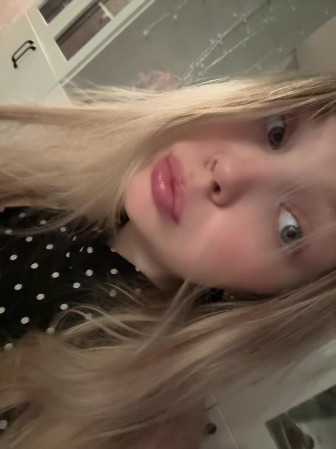 @алисик