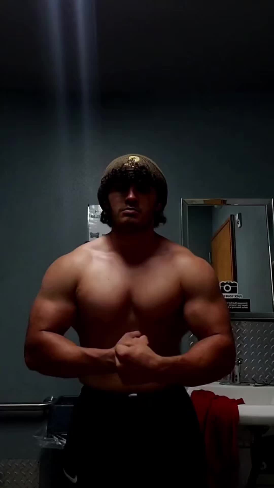 @Makaio Espinoza