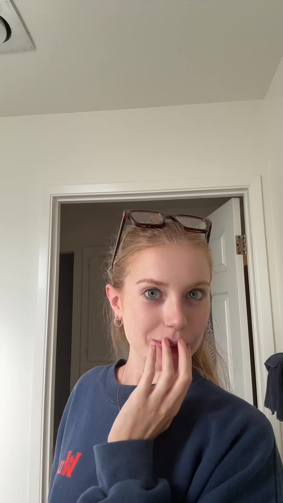 @mk