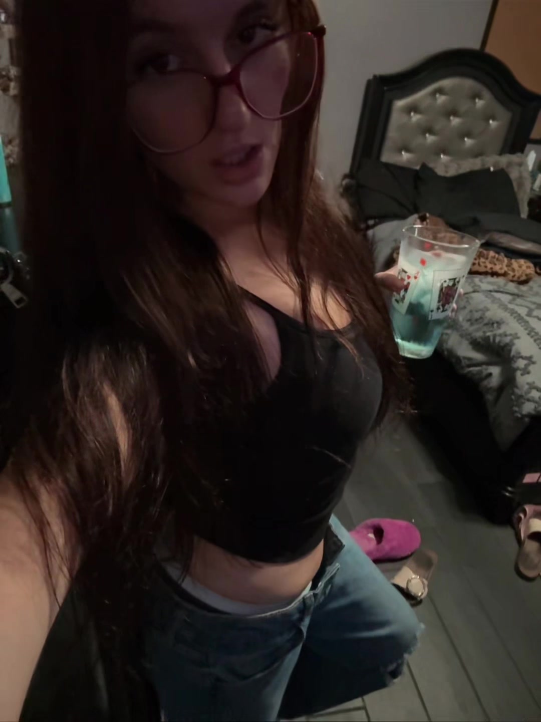 @️