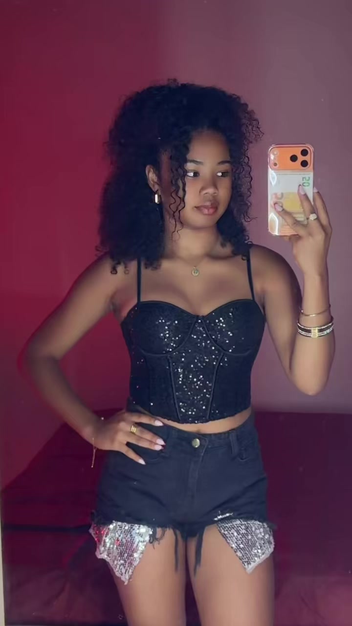 @ASHLEY✨