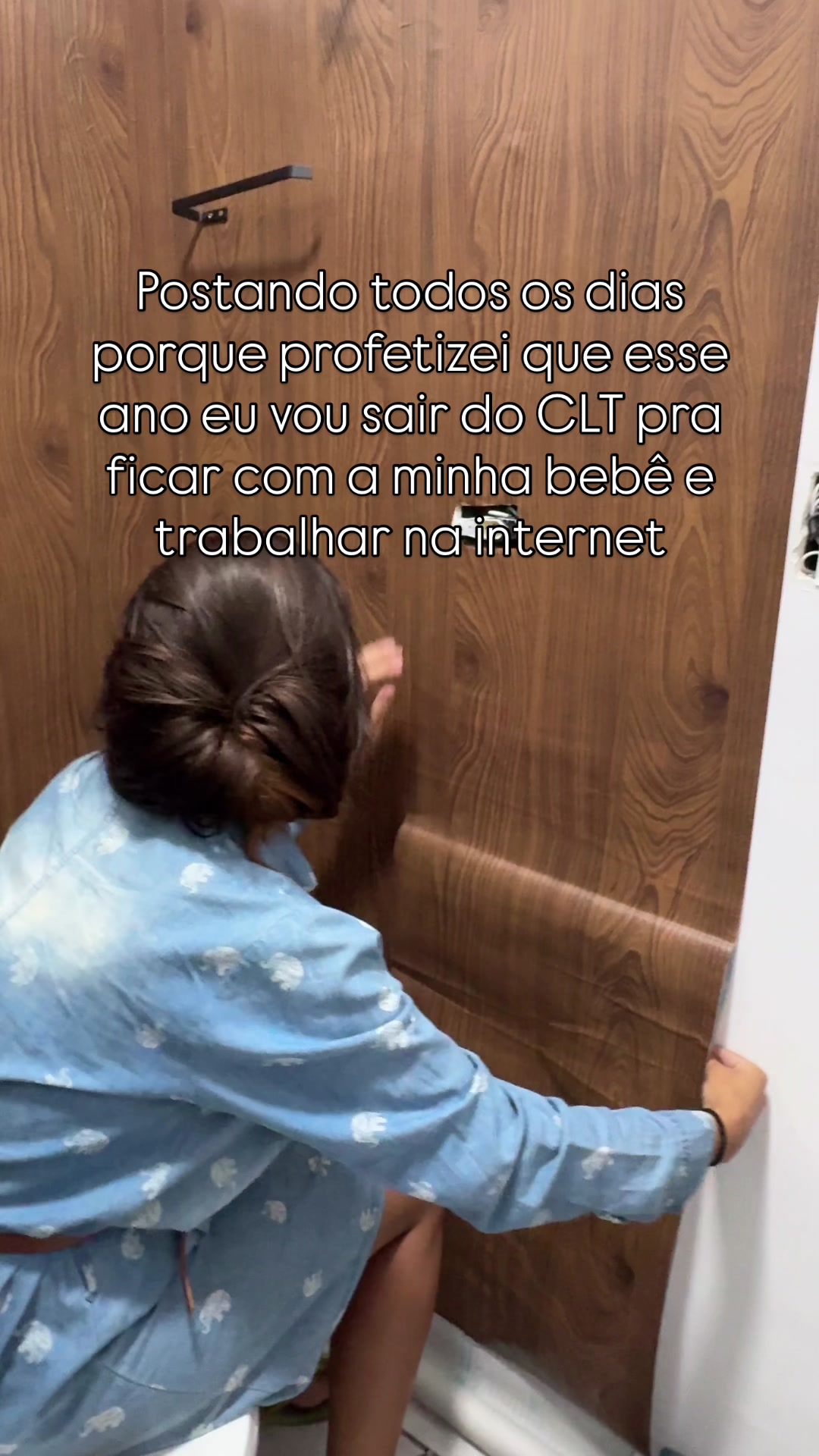 @alinemenezess26