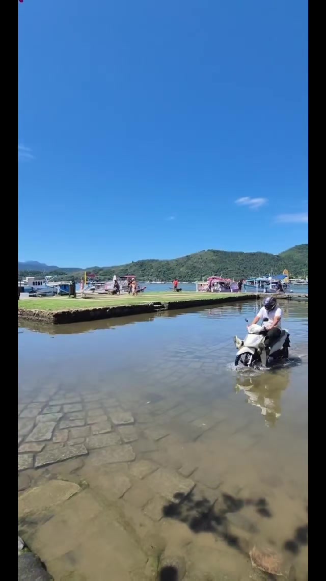 @Daniel de Paraty