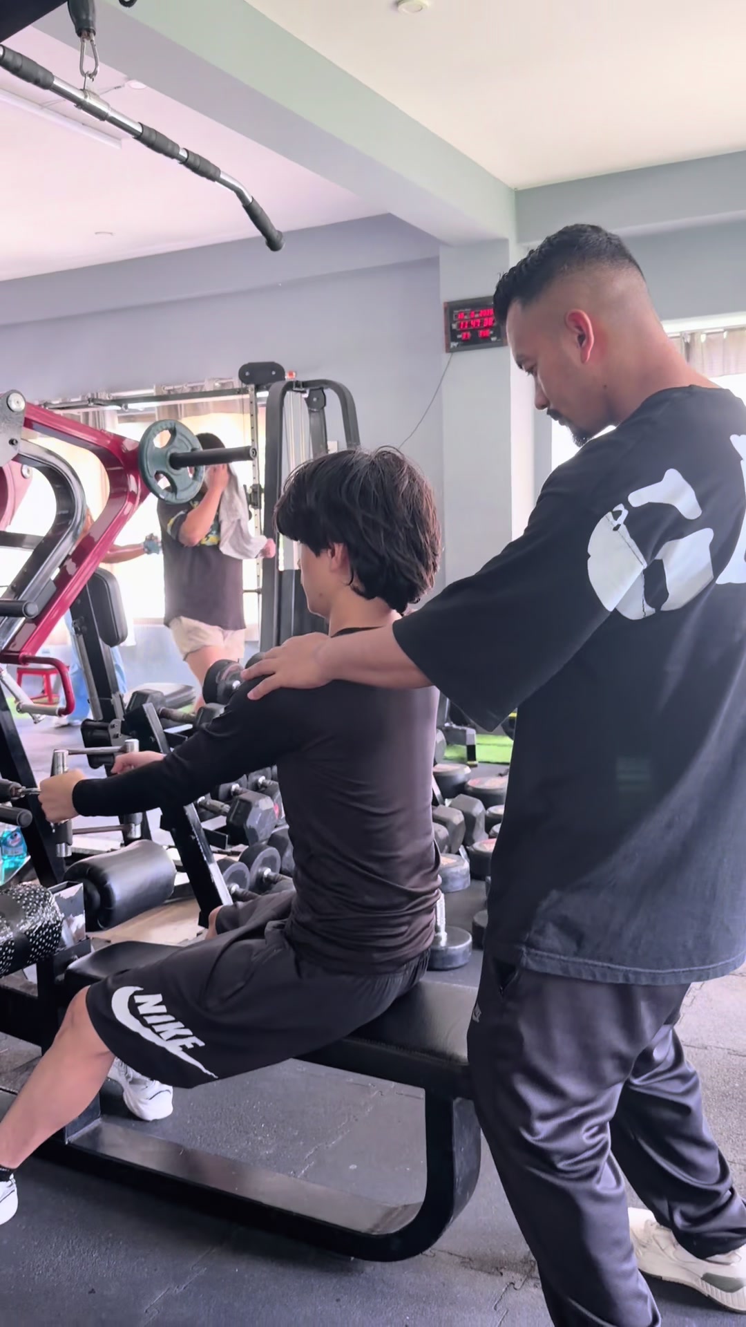 @Gym Shark