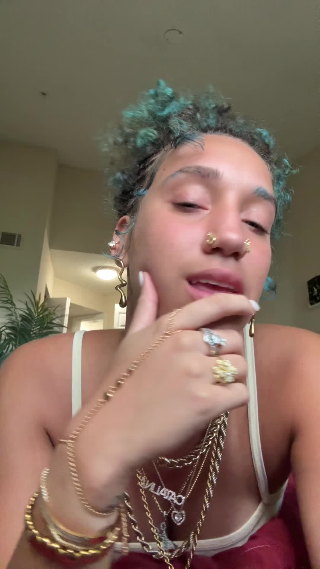 @Nichole_11_