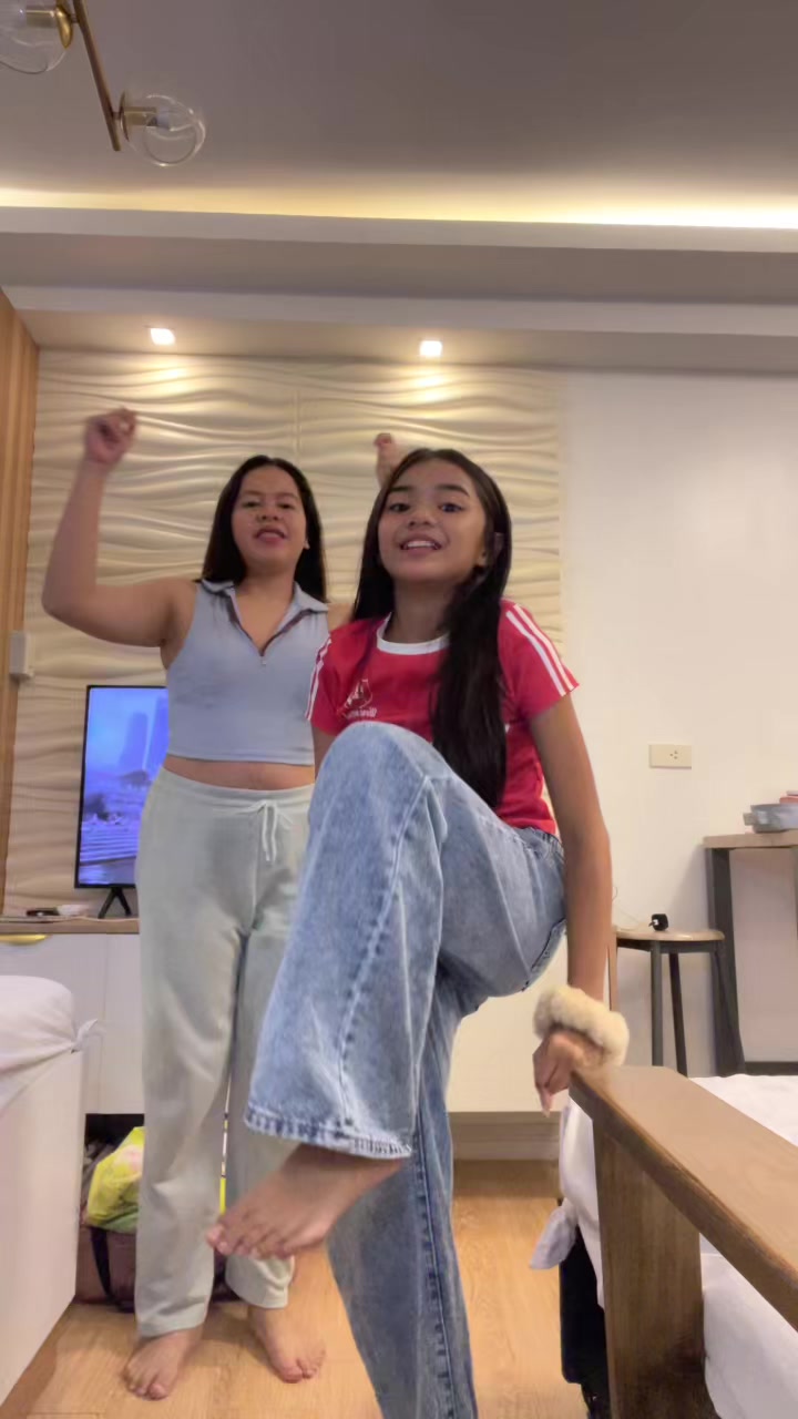 @Khiara