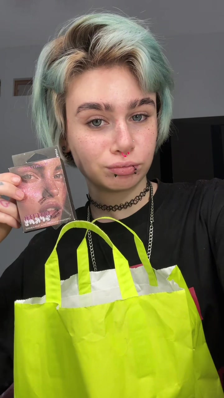 @тгк : кастетка 🦇
