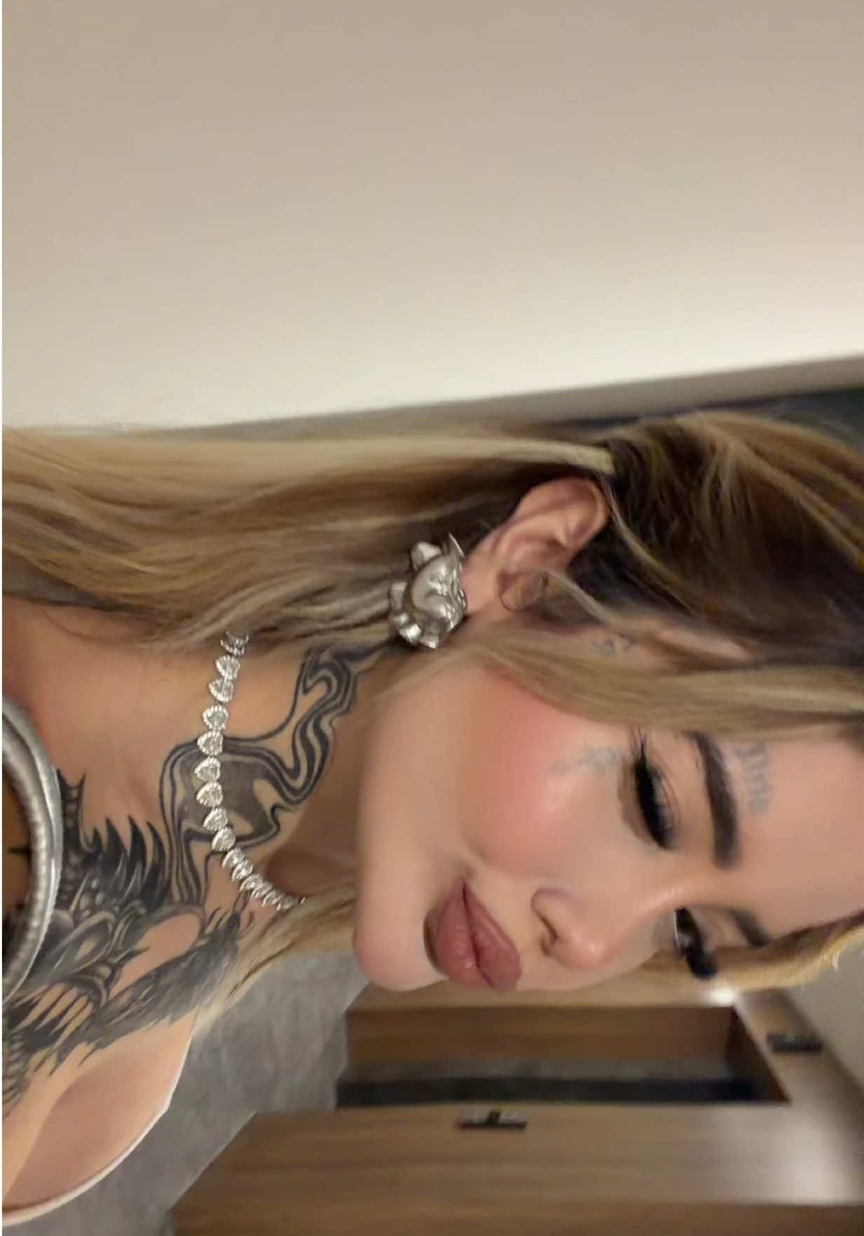 @𝖊𝖑𝖎𝖘𝖆🌶️