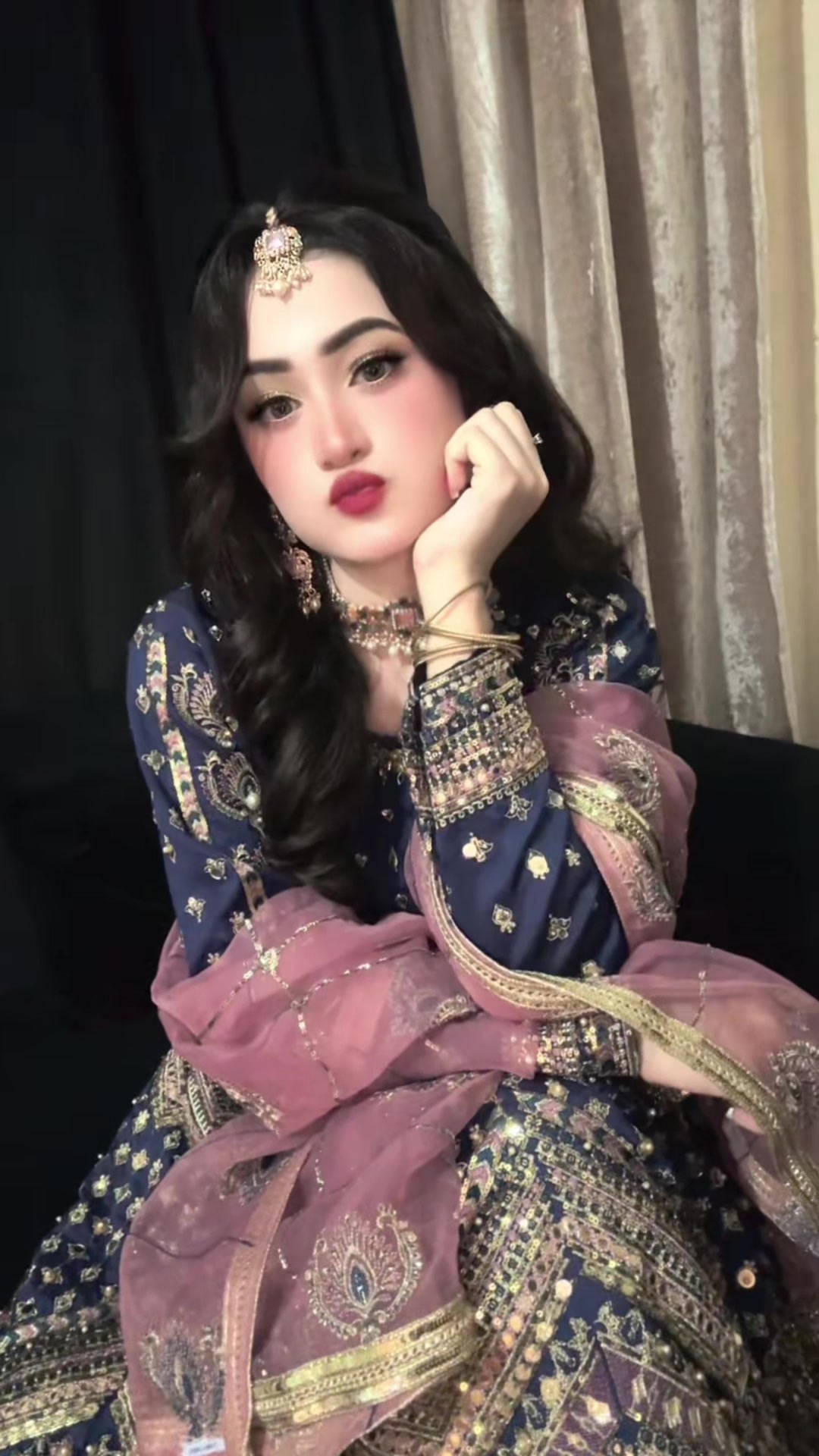 @Zunaira Choudhary