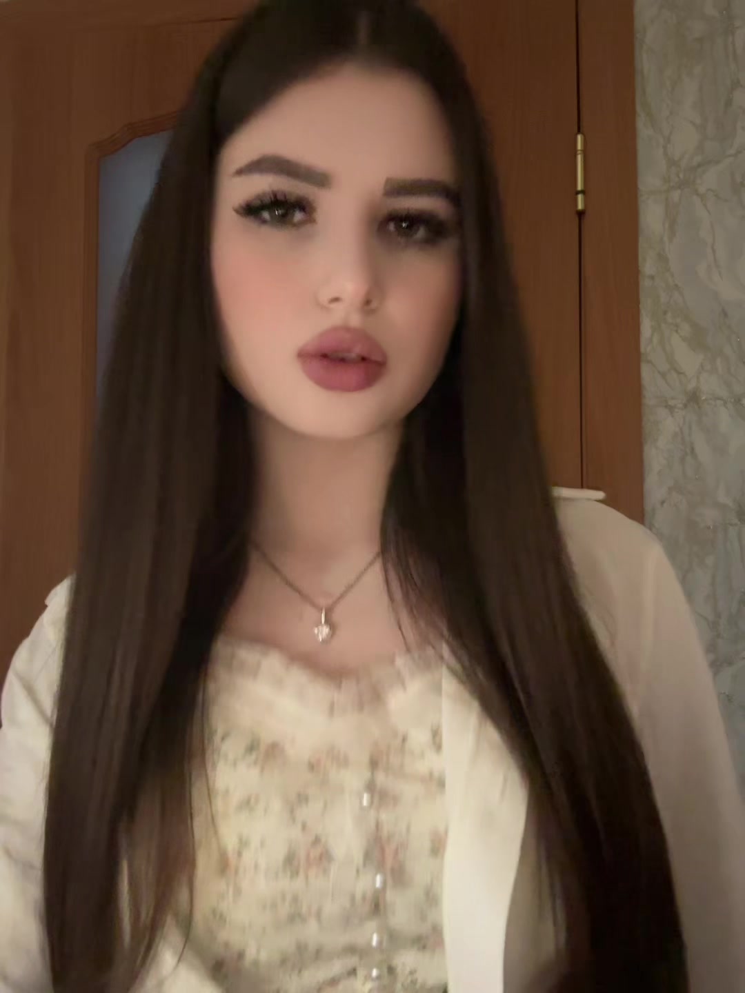 @госпожа