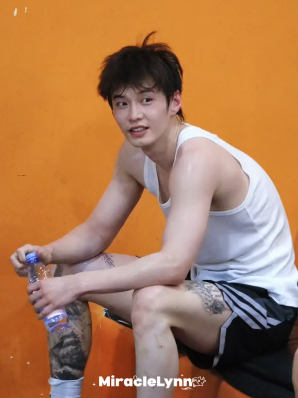 @Dữ Khanh 与卿