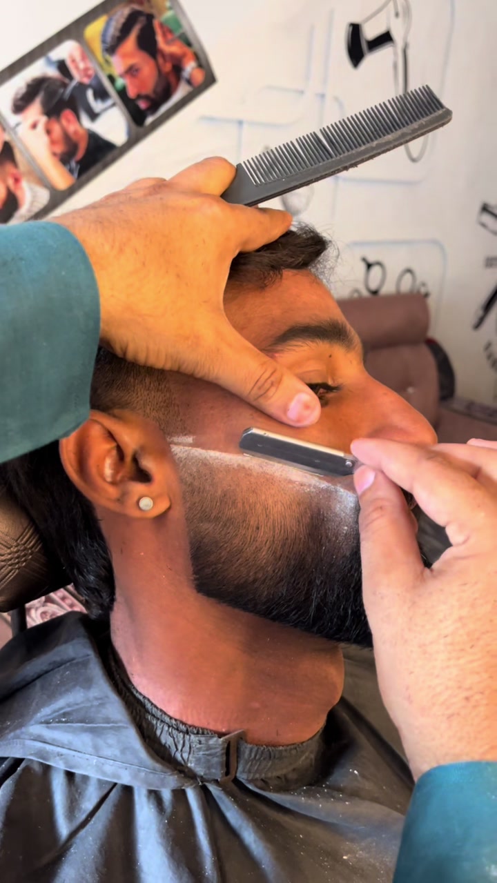 @💈THE ZEESHAN✂️ BARBER SHOP💈