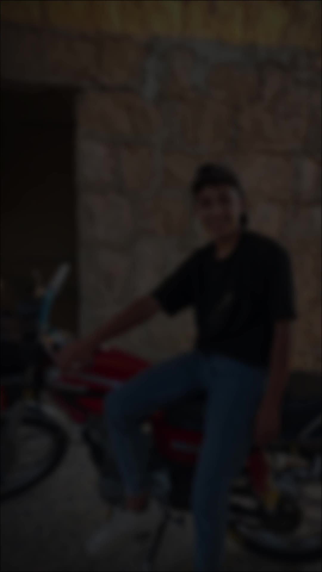 @عــــــ🖤ـتـــٌب:12:00: