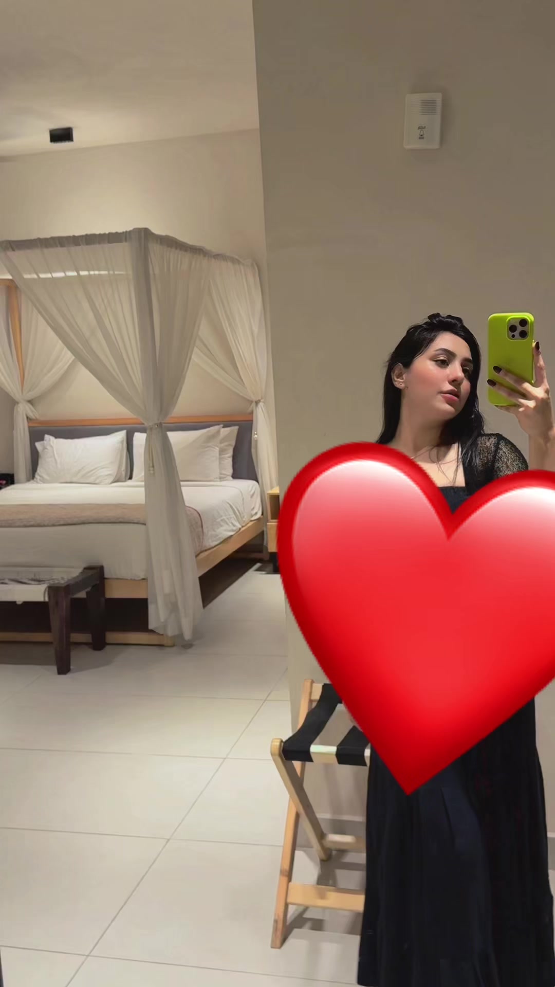 @🧚♀️AMBAR KHAN🍯🐝