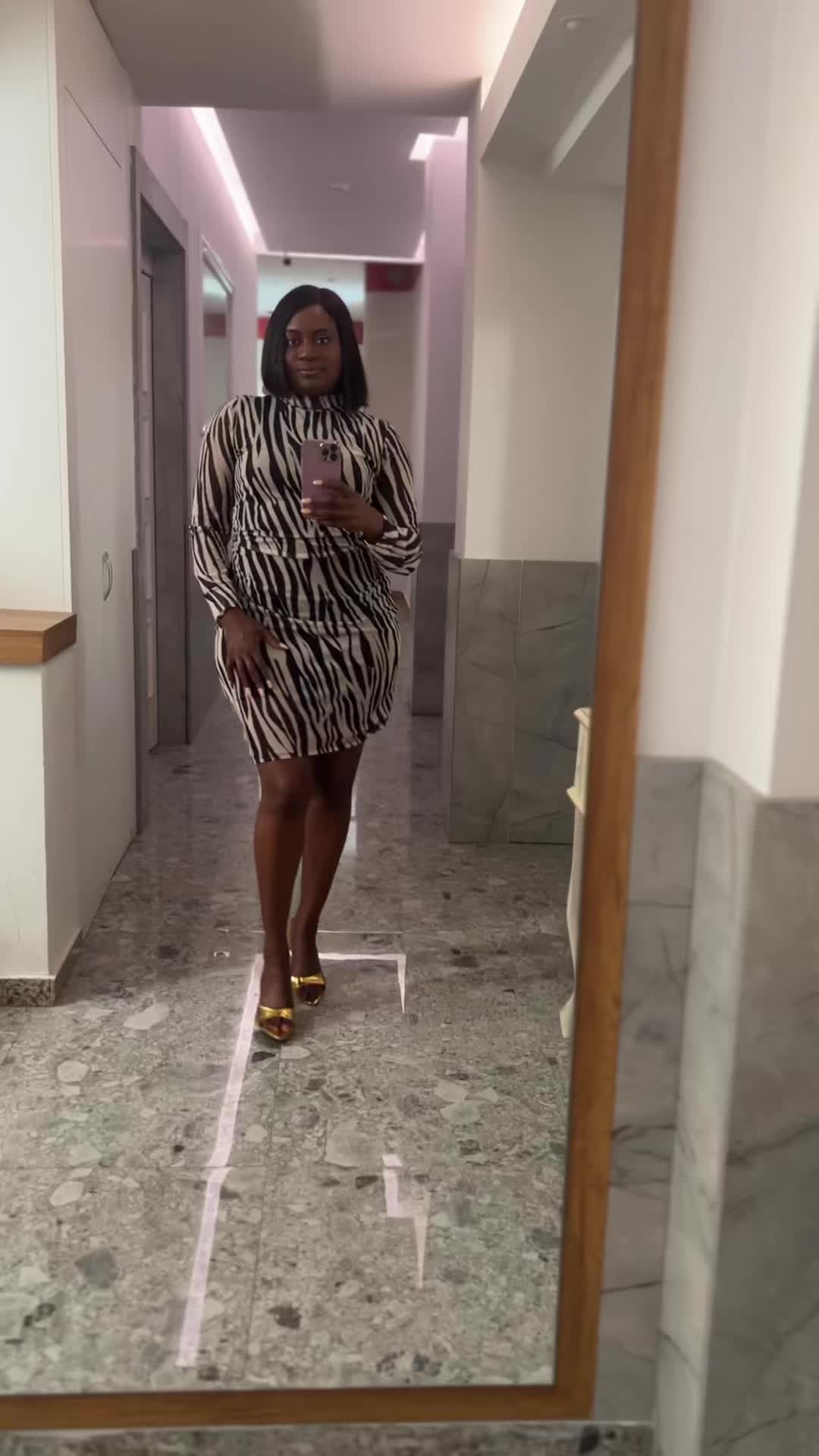 @Hanni 🇨🇲🇩🇪