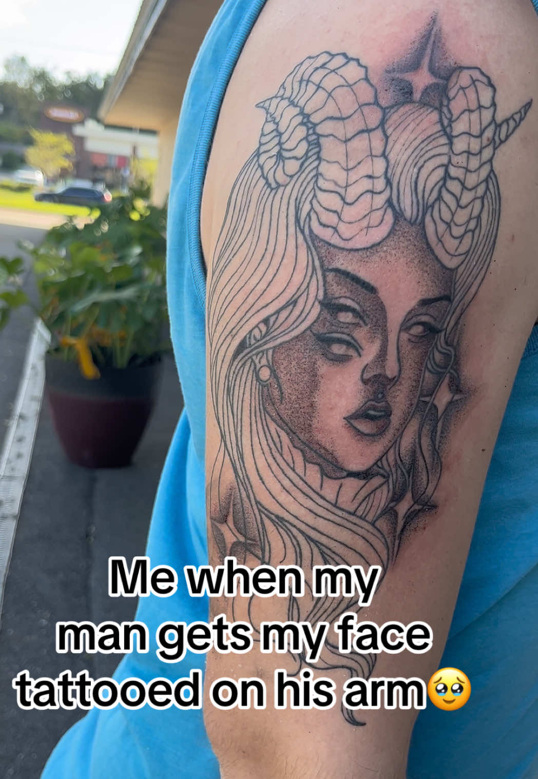 @𝓣𝓪𝔂𝓵𝓸𝓻🥀🦇