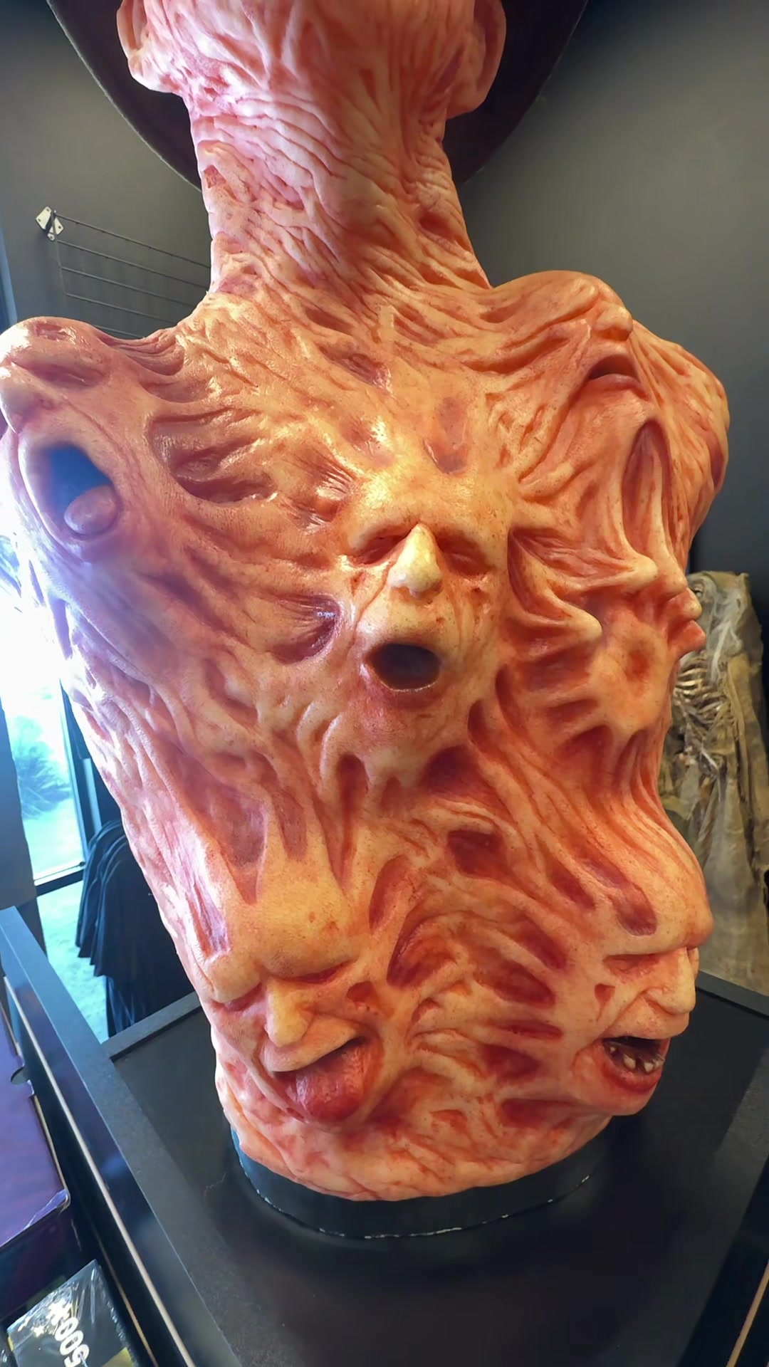 @Horror Monger Collectibles
