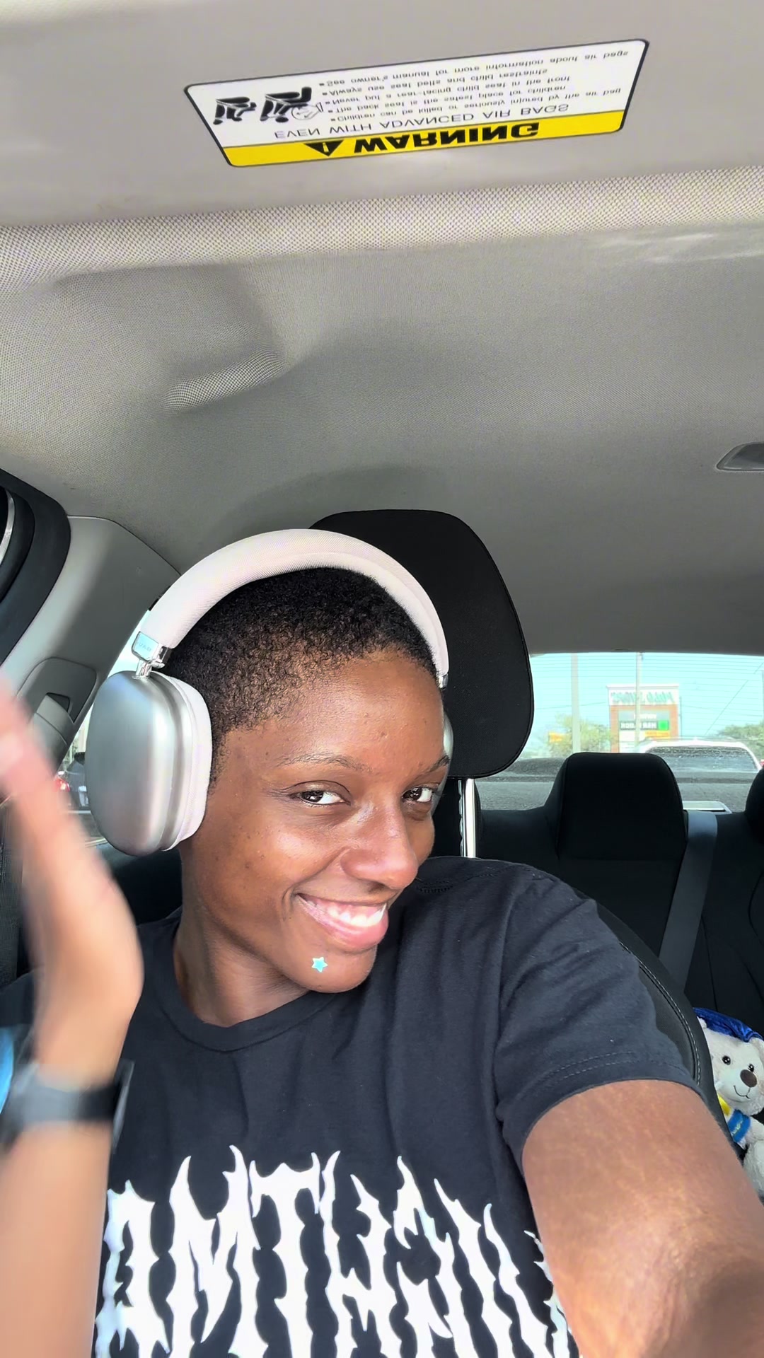 @justdesnaround